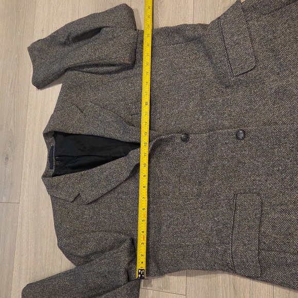 Burberry Wool Blend Jacket - Picture 5 of 9